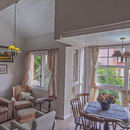 Duplex Floresta Negra - Sua Base Perfeita Em Gramado! Otima Localizacao Lagonegro 500M - 02 Quartos E 02 Banheiros Para Familia Em Condominio Fechad0, Cozinha Completa Com Garagem E Portaria 24H المظهر الخارجي الصورة