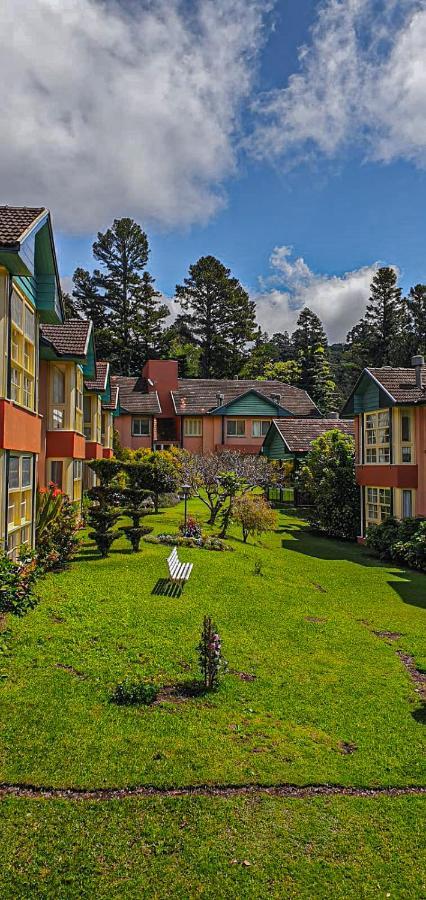 Duplex Floresta Negra - Sua Base Perfeita Em Gramado! Otima Localizacao Lagonegro 500M - 02 Quartos E 02 Banheiros Para Familia Em Condominio Fechad0, Cozinha Completa Com Garagem E Portaria 24H المظهر الخارجي الصورة